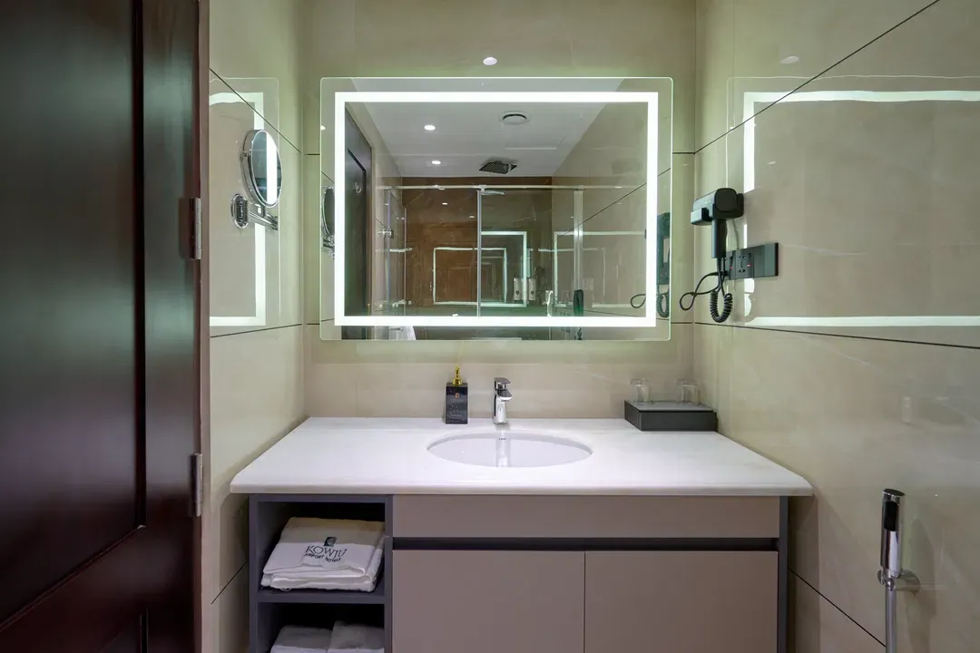 Premium King room wide interior view