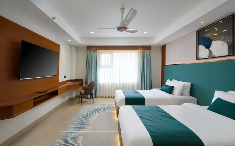 Premium twin room with two twin beds