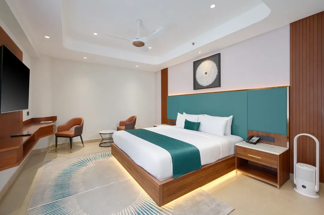Premium king room with king bed