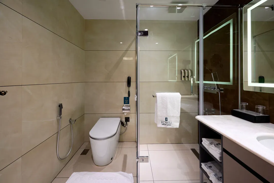 Premium Twin room interior with twin beds